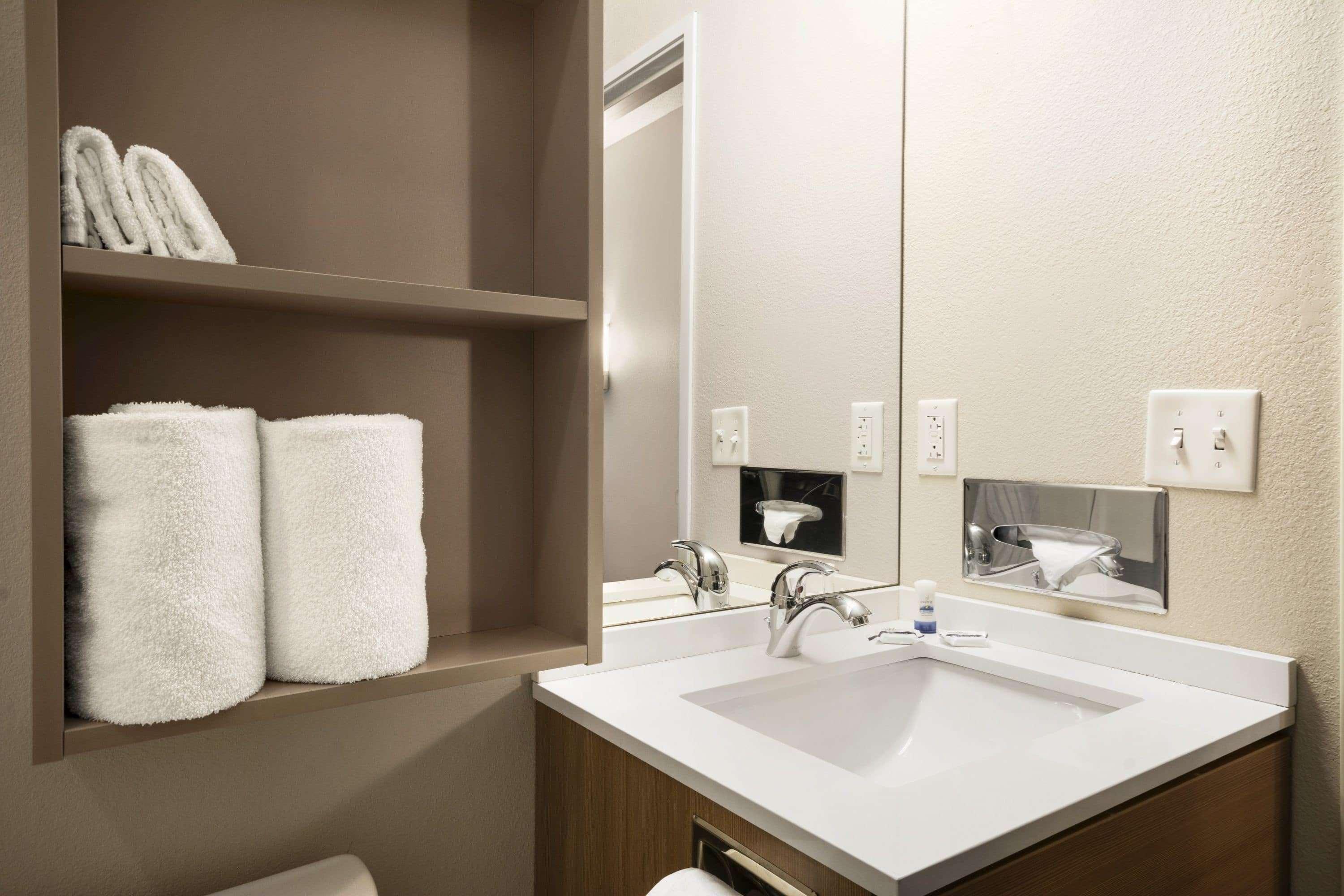 לינצ'בורג Microtel Inn & Suites By Wyndham מראה חיצוני תמונה