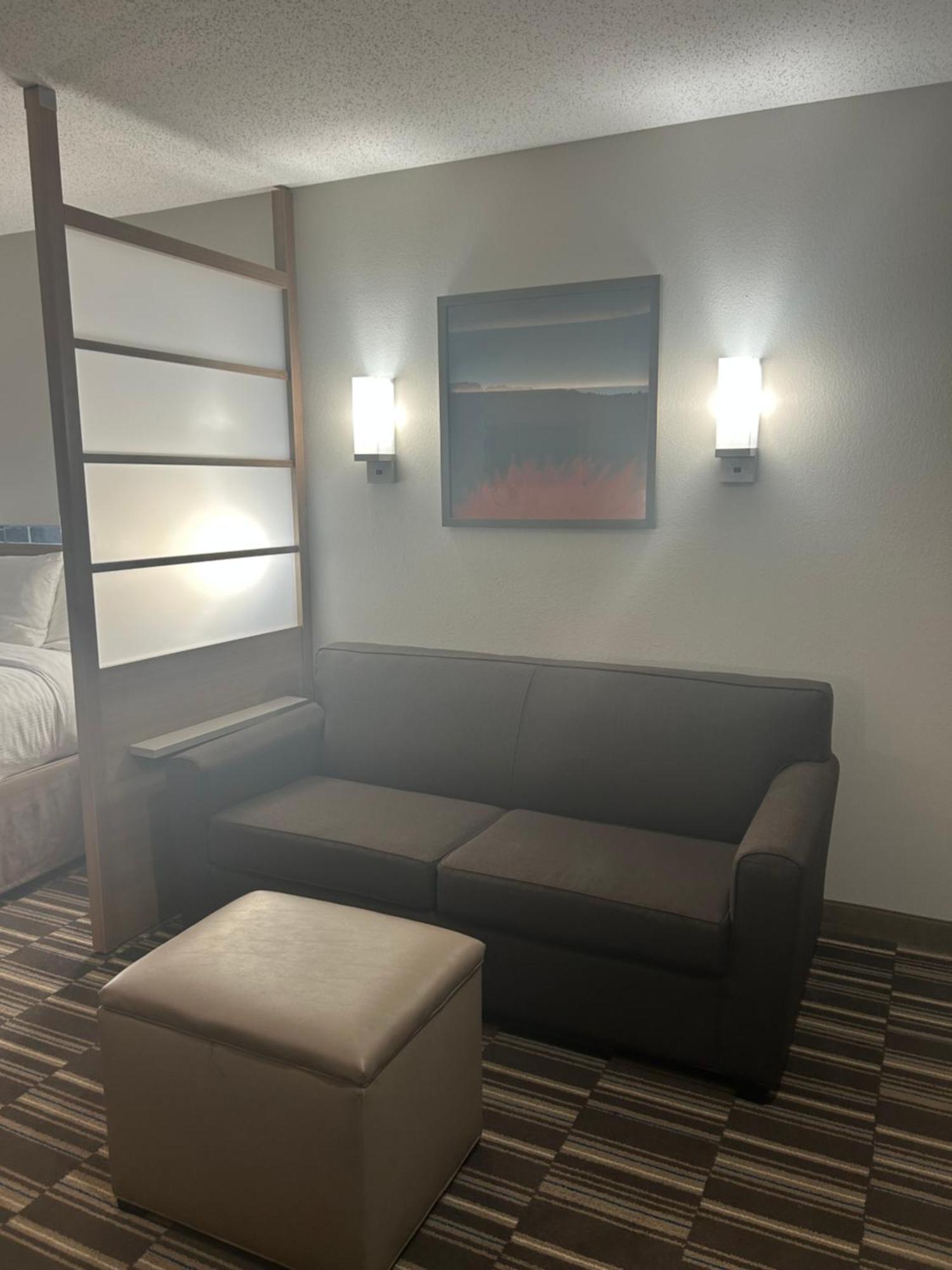 לינצ'בורג Microtel Inn & Suites By Wyndham מראה חיצוני תמונה
