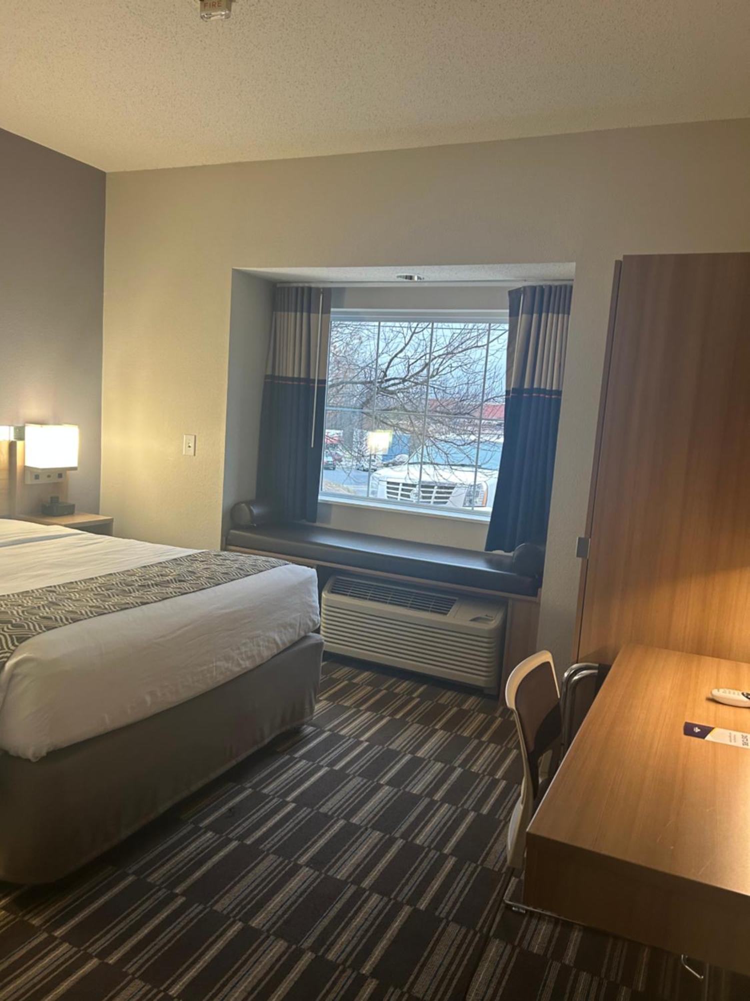 לינצ'בורג Microtel Inn & Suites By Wyndham מראה חיצוני תמונה